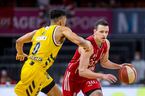 本赛季在浓 本赛季在浓