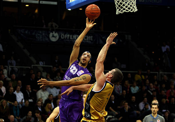 正赛中以稳 正赛中以稳